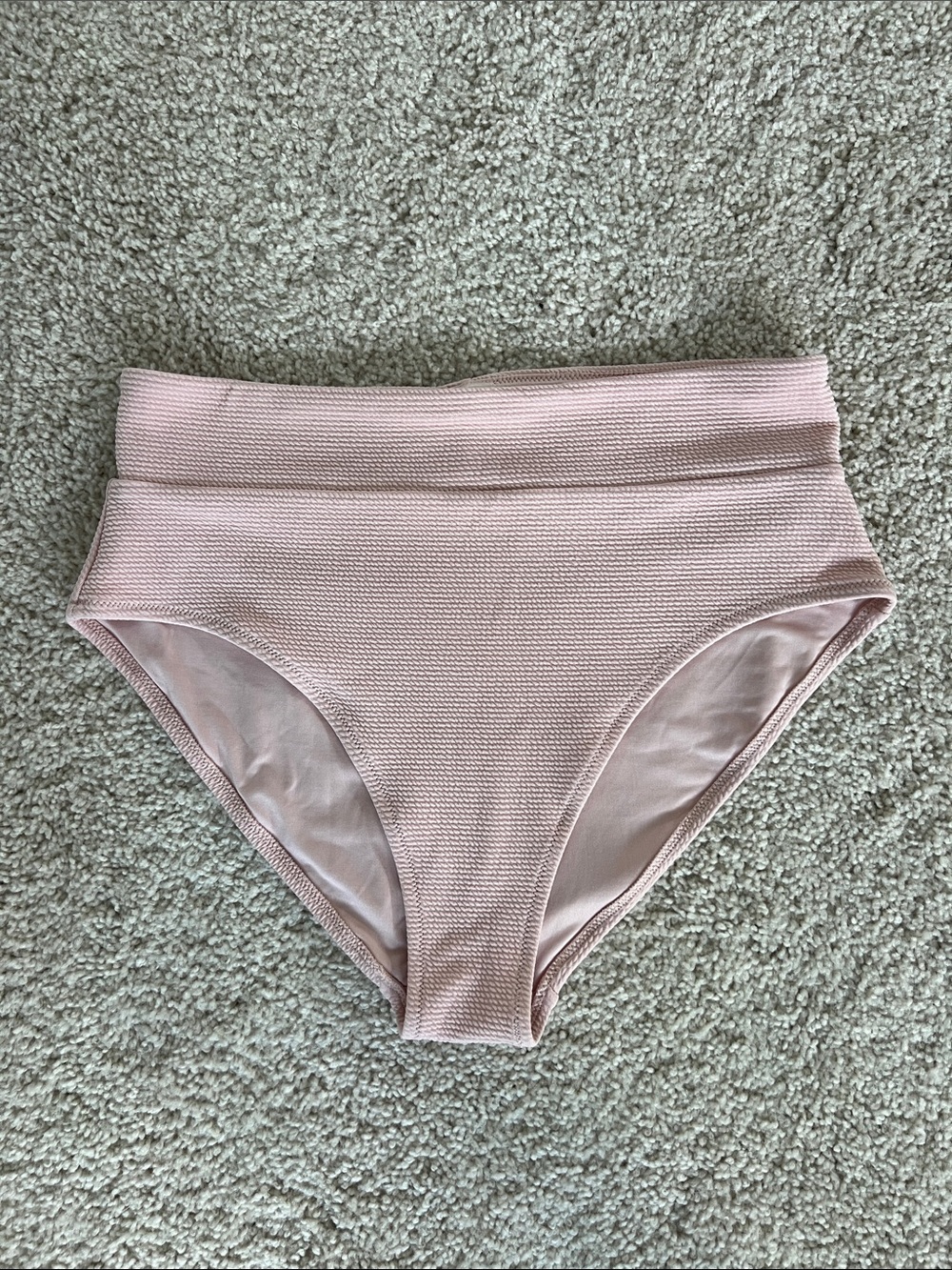 Old Navy High Waist bathing suit bottoms, size L